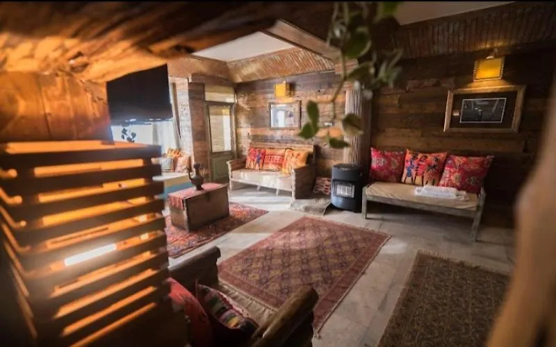 Отель Meenabagh Villa Rooms & Cafe Шимла Индия
